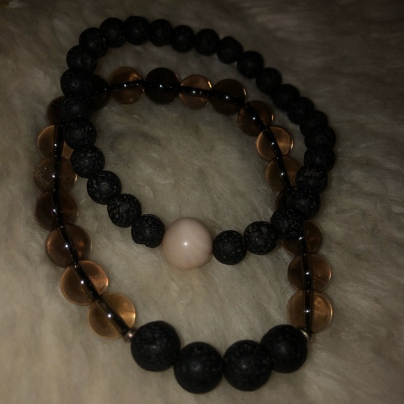 ✨2 FOR $20✨essential oil bracelets - Picture 3 of 3